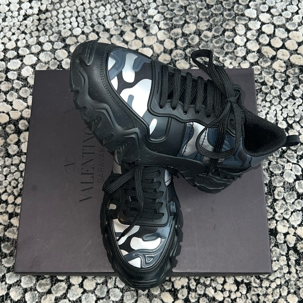 Valentino Garavani Rockrunners